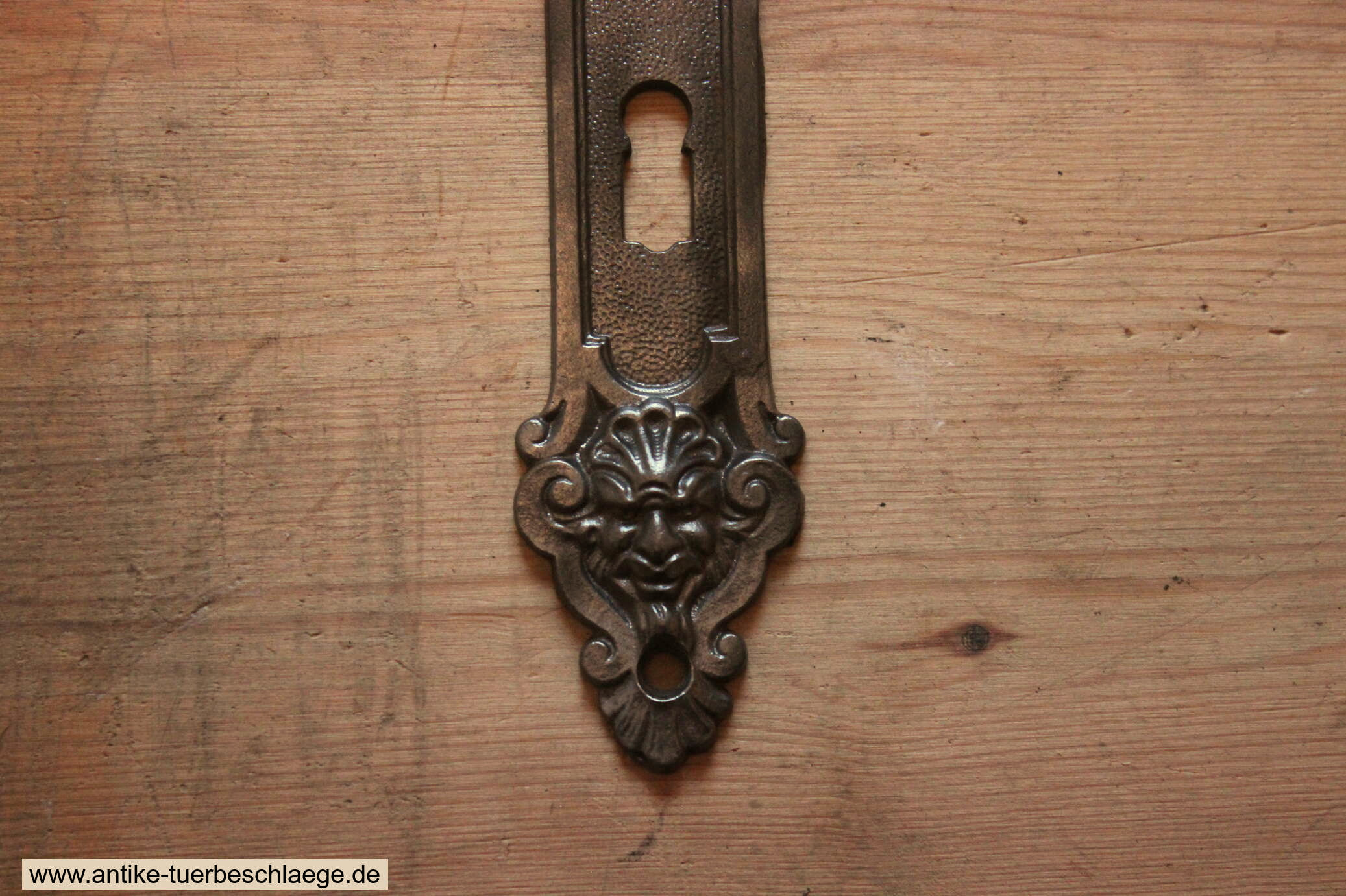 Antike Türklinke  Gründerzeit mit Putte / Teufel 3 – Ansicht 3