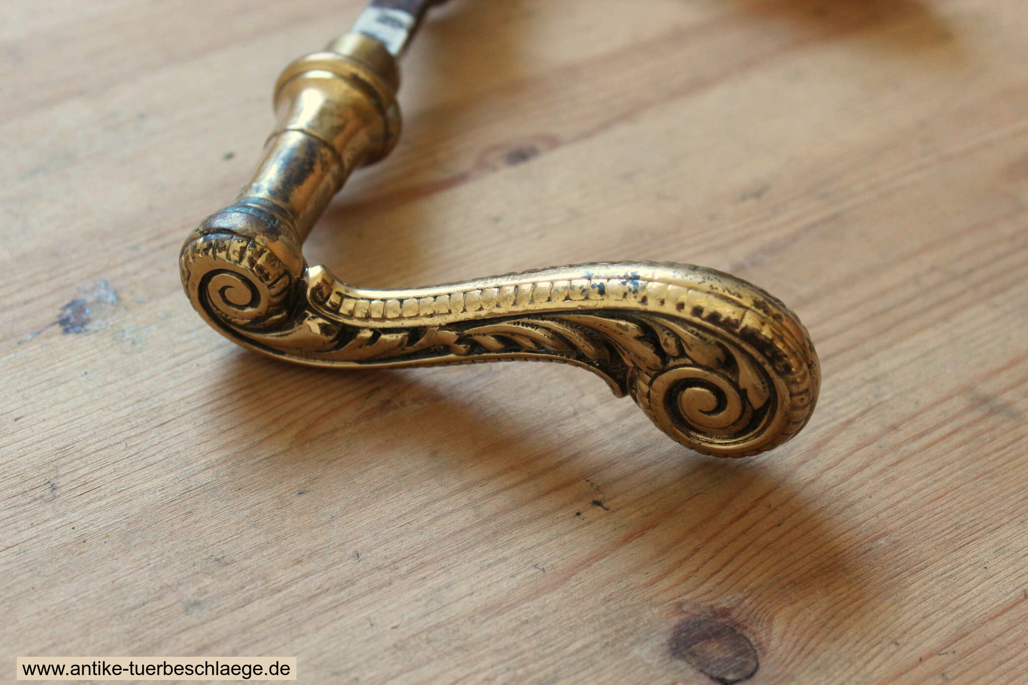 Seltene Gründerzeitgarnitur mit 72mm Lochabstand  ca. 1890 #1 – Ansicht 5