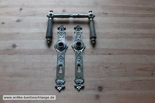 Türdrücker Gründerzeit vernickelt 72mm, 23,0 cm