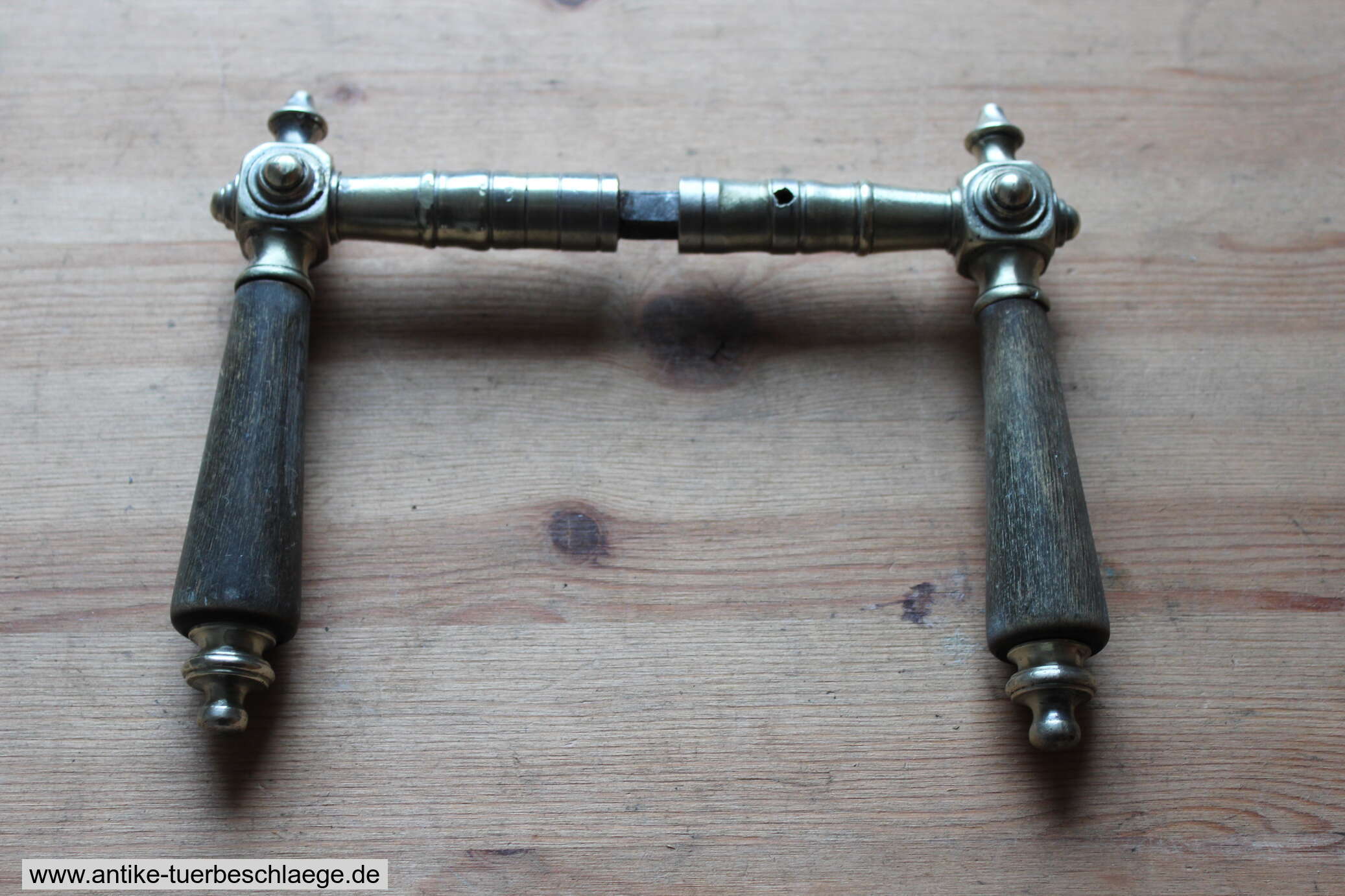 Türdrücker Gründerzeit vernickelt 72mm – Ansicht 4