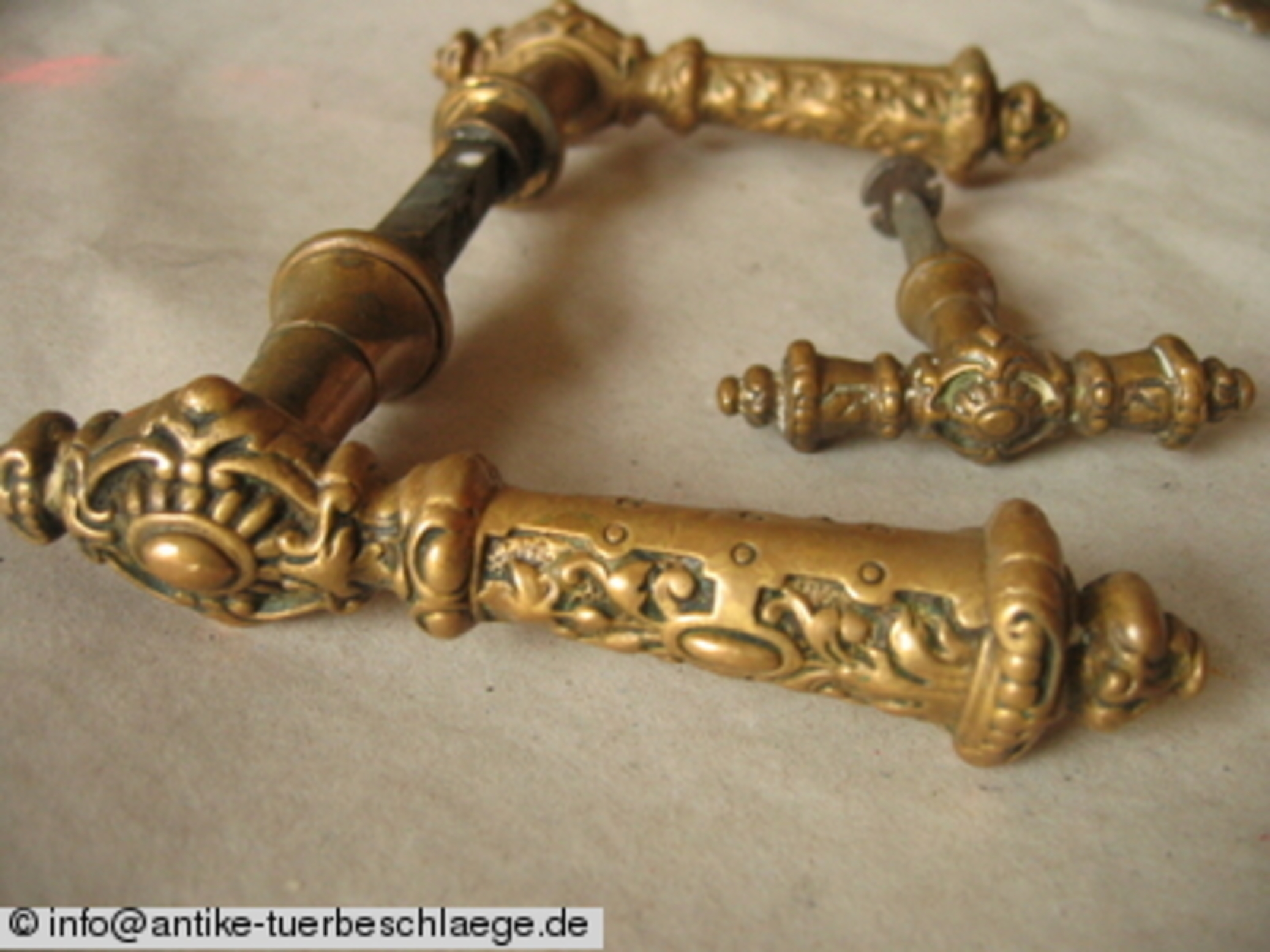 Antike Türdrückergarnitur Barock – Ansicht 5