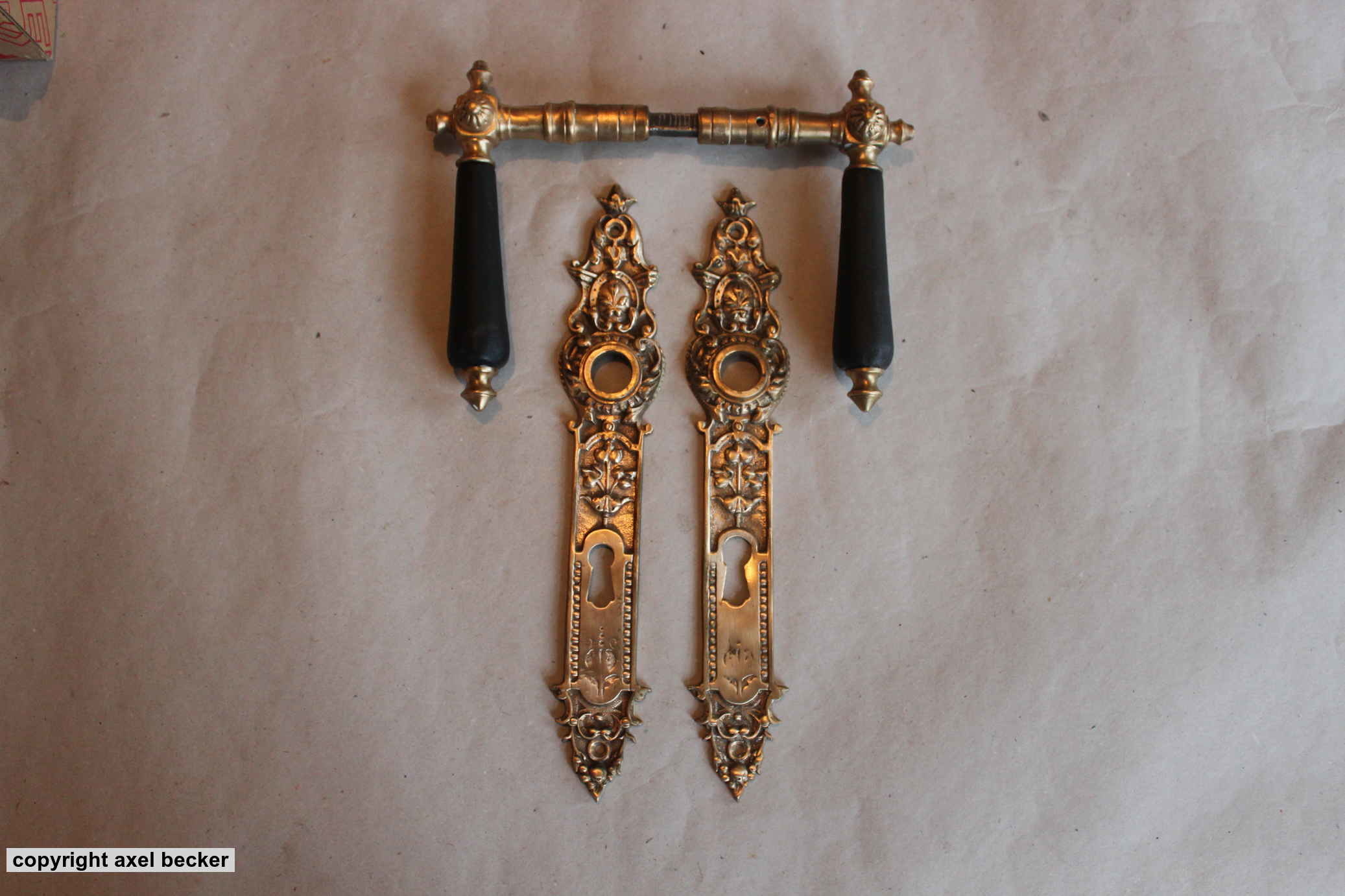 Kleine filigrane Jugendstilgarnitur – Ansicht 1