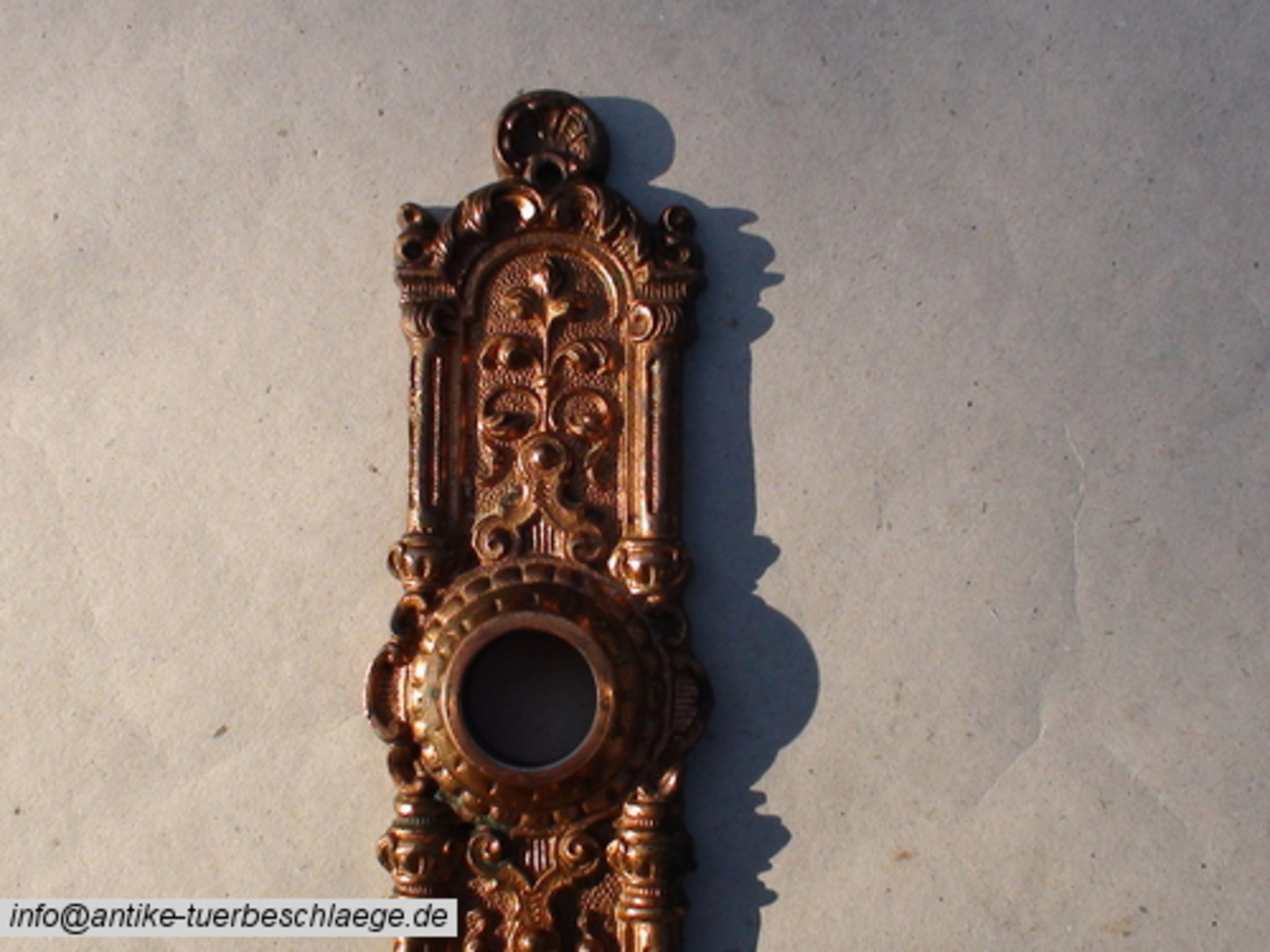 Alter Türbeschlag Gründerzeit – Ansicht 2