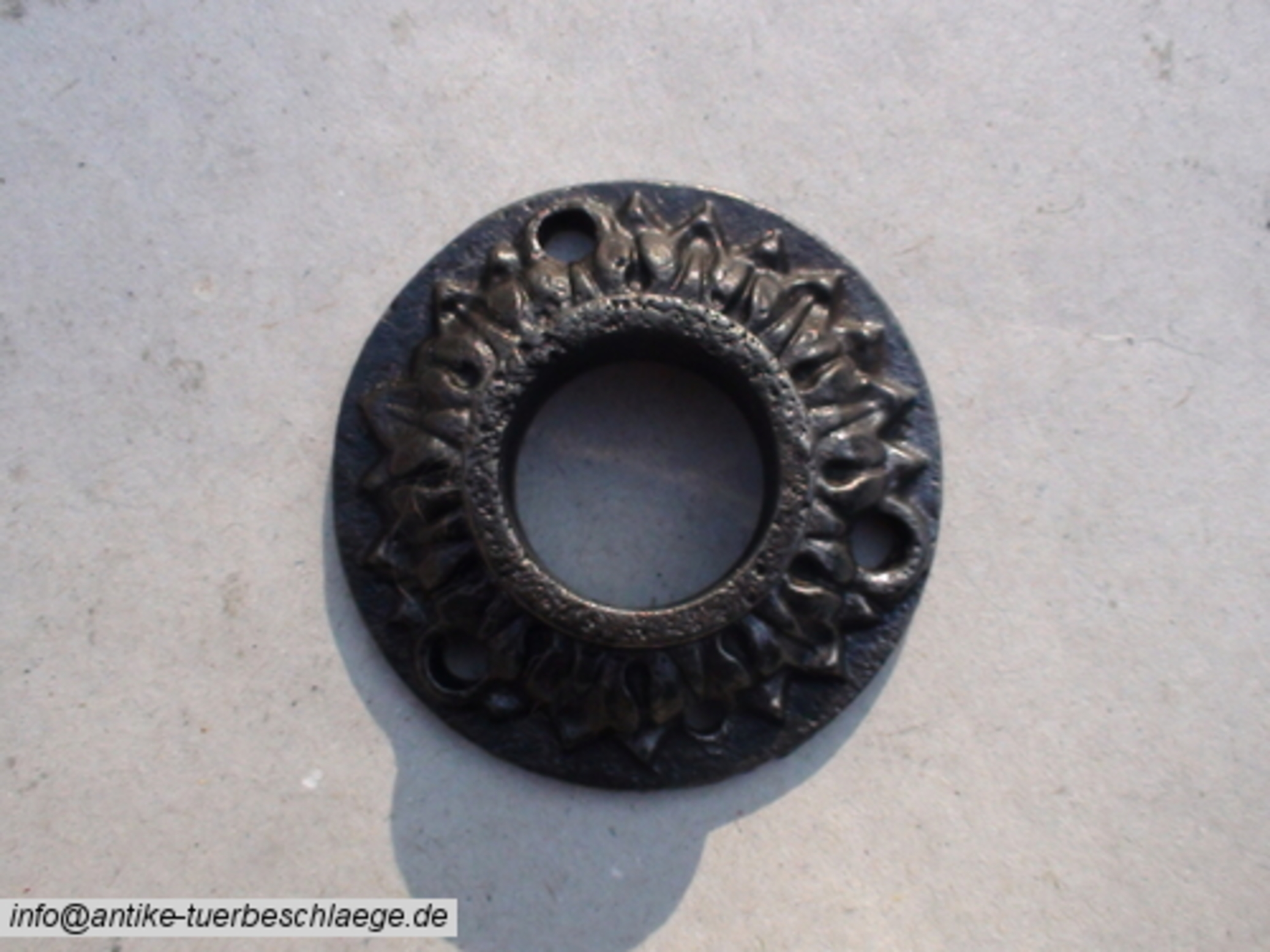 Alter Türbeschlag Gründerzeit – Ansicht 2