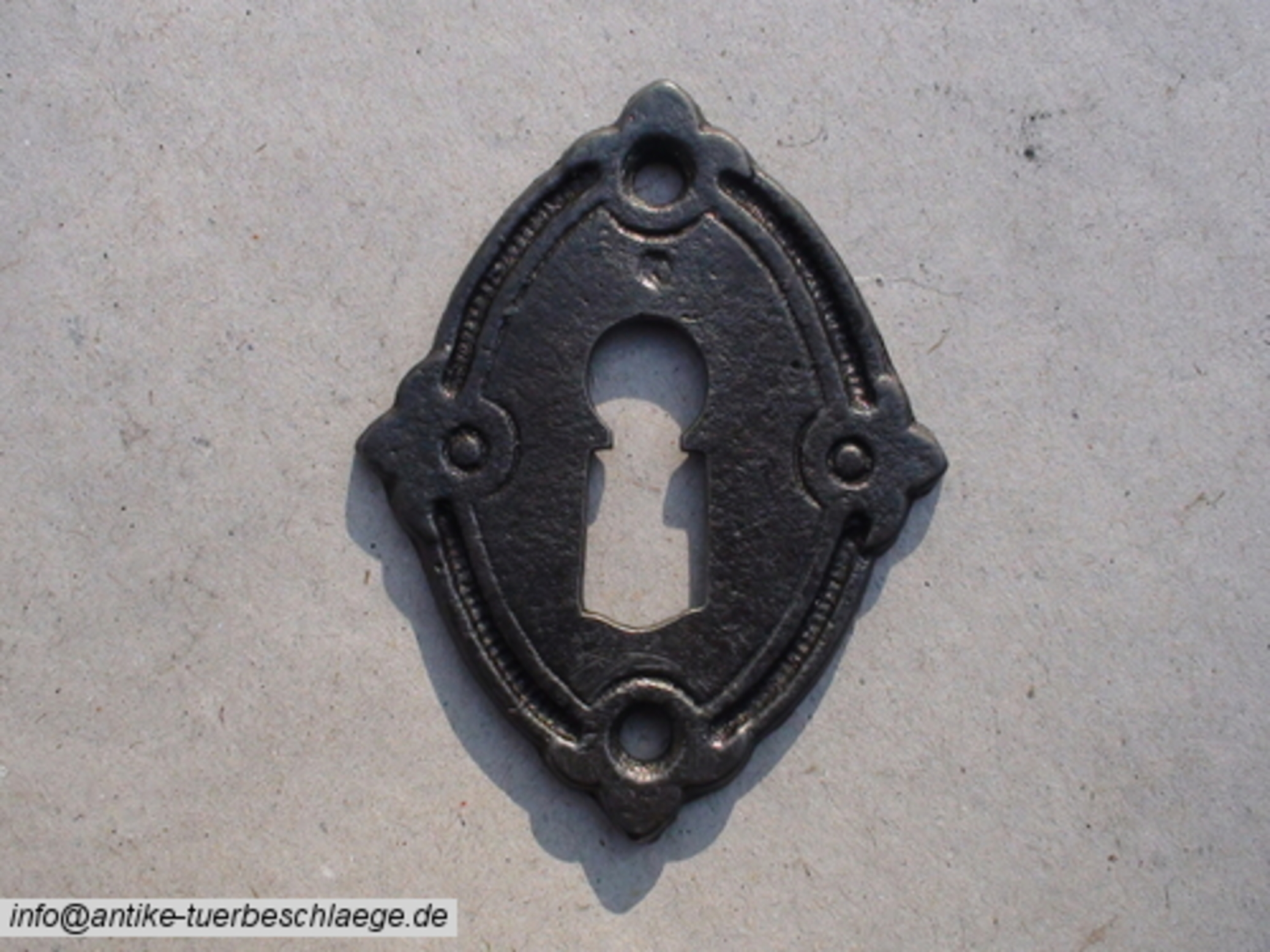 Alter Türbeschlag Gründerzeit – Ansicht 3