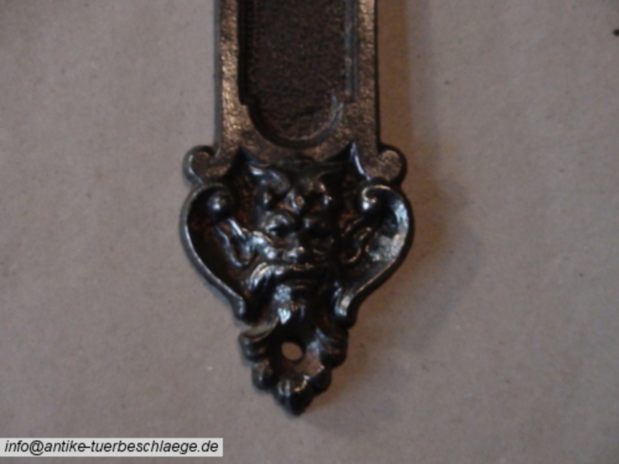 Alter Türbeschlag Gründerzeit – Ansicht 3