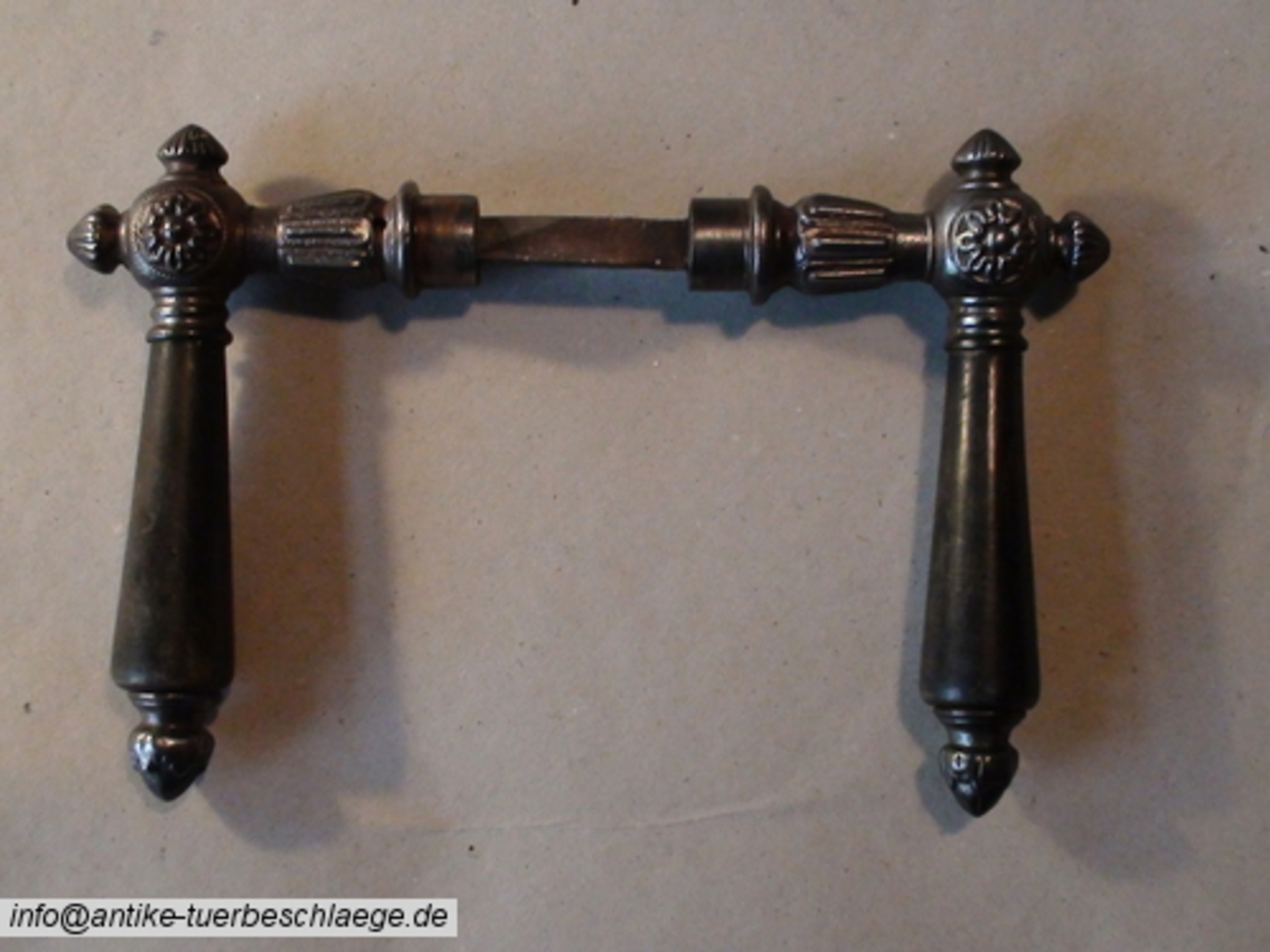 Alter Türbeschlag Gründerzeit – Ansicht 4