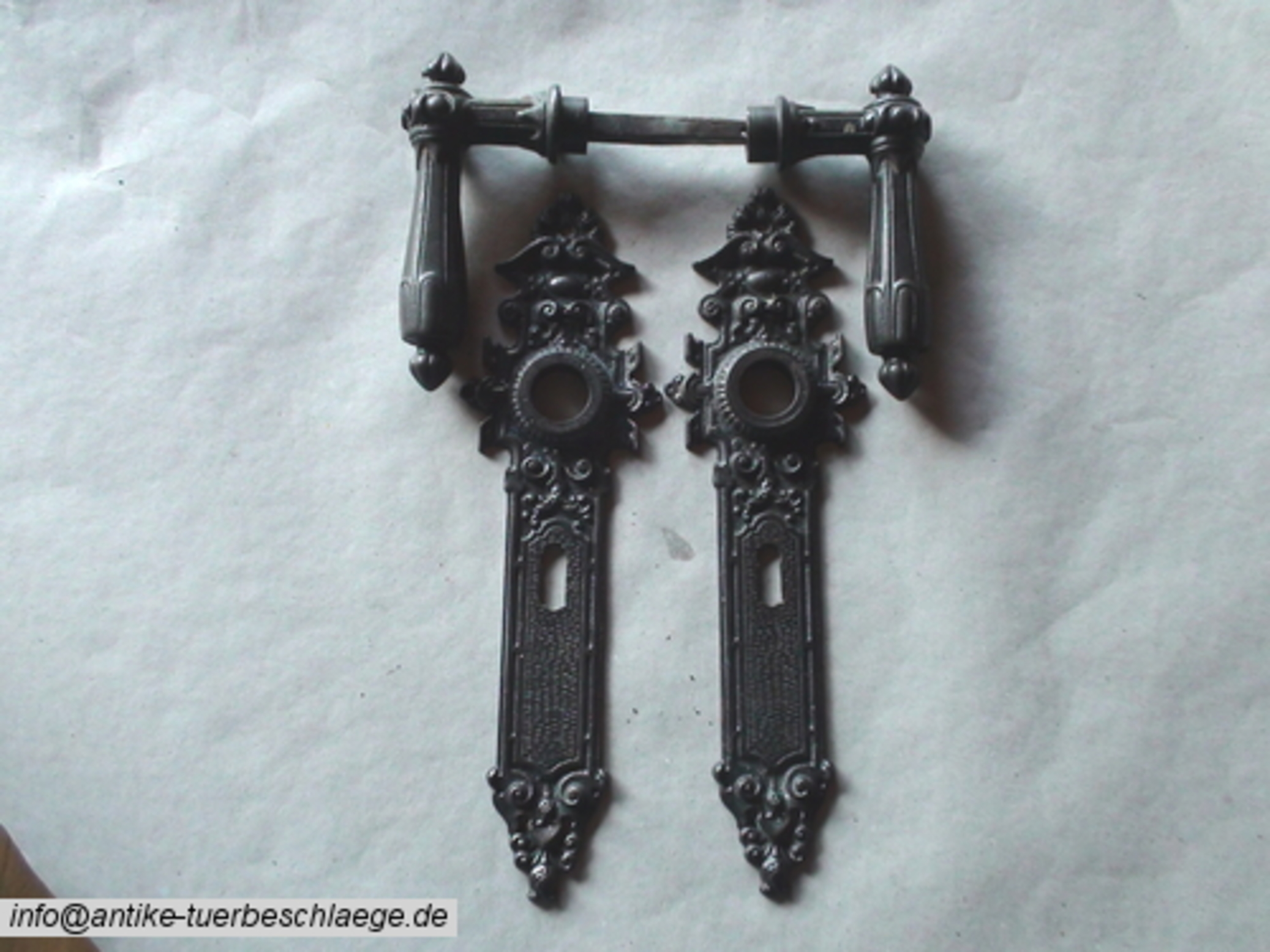 Alter Türbeschlag Gründerzeit – Ansicht 1