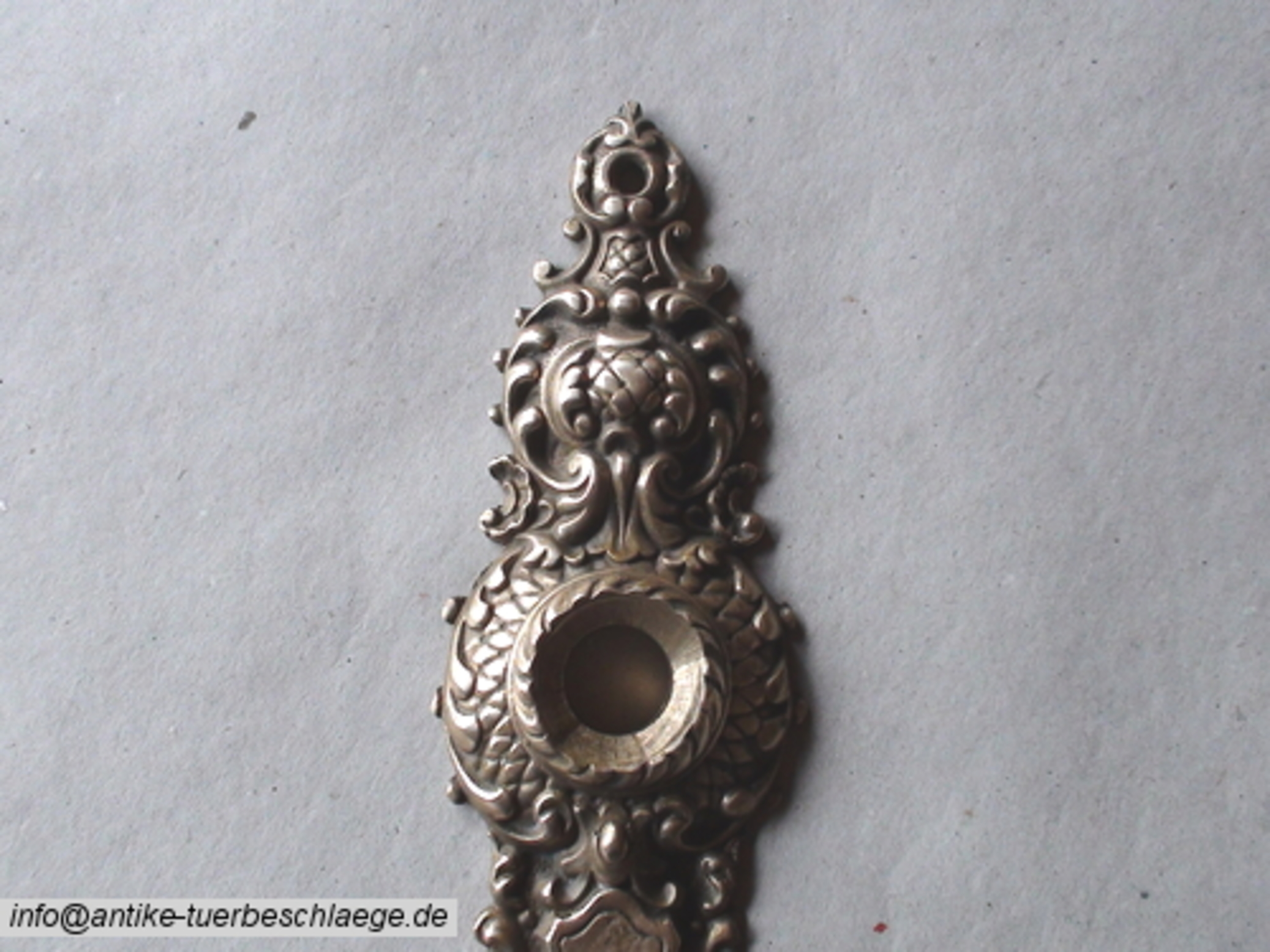 Alter Türbeschlag Gründerzeit – Ansicht 2