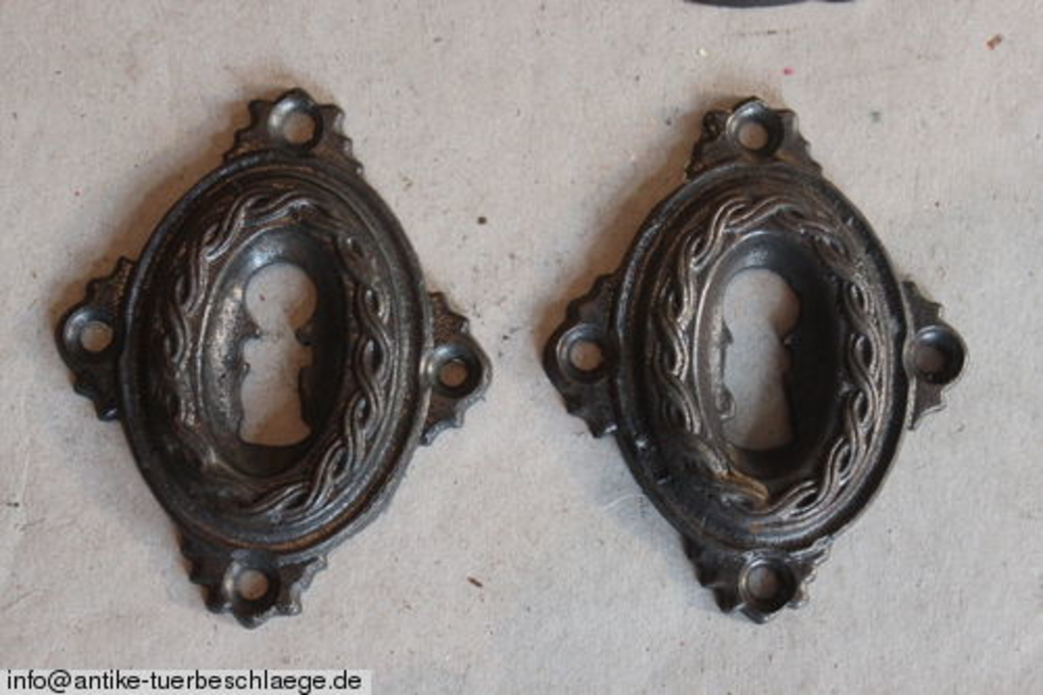 Alter Türbeschlag Gründerzeit – Ansicht 3