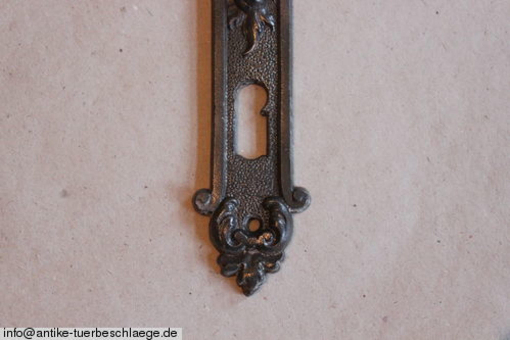 Alter Türbeschlag Gründerzeit – Ansicht 3