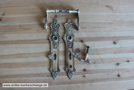 Antike Messing Türklinke / Drückergarnitur ca. 1890 produziert.