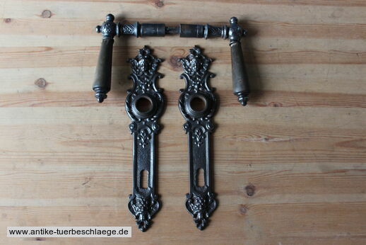 Antike Türdrückergarnitur Himmel&Hölle (Engels- und Teufekskopf) #1
