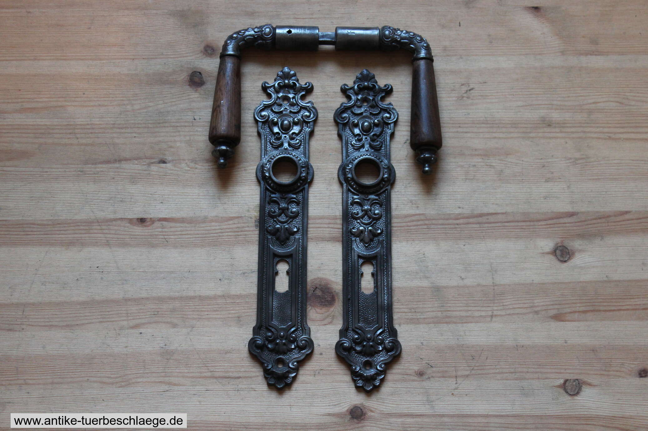Antike Türklinke Türgriff Gründerzeit 1880 – Ansicht 1