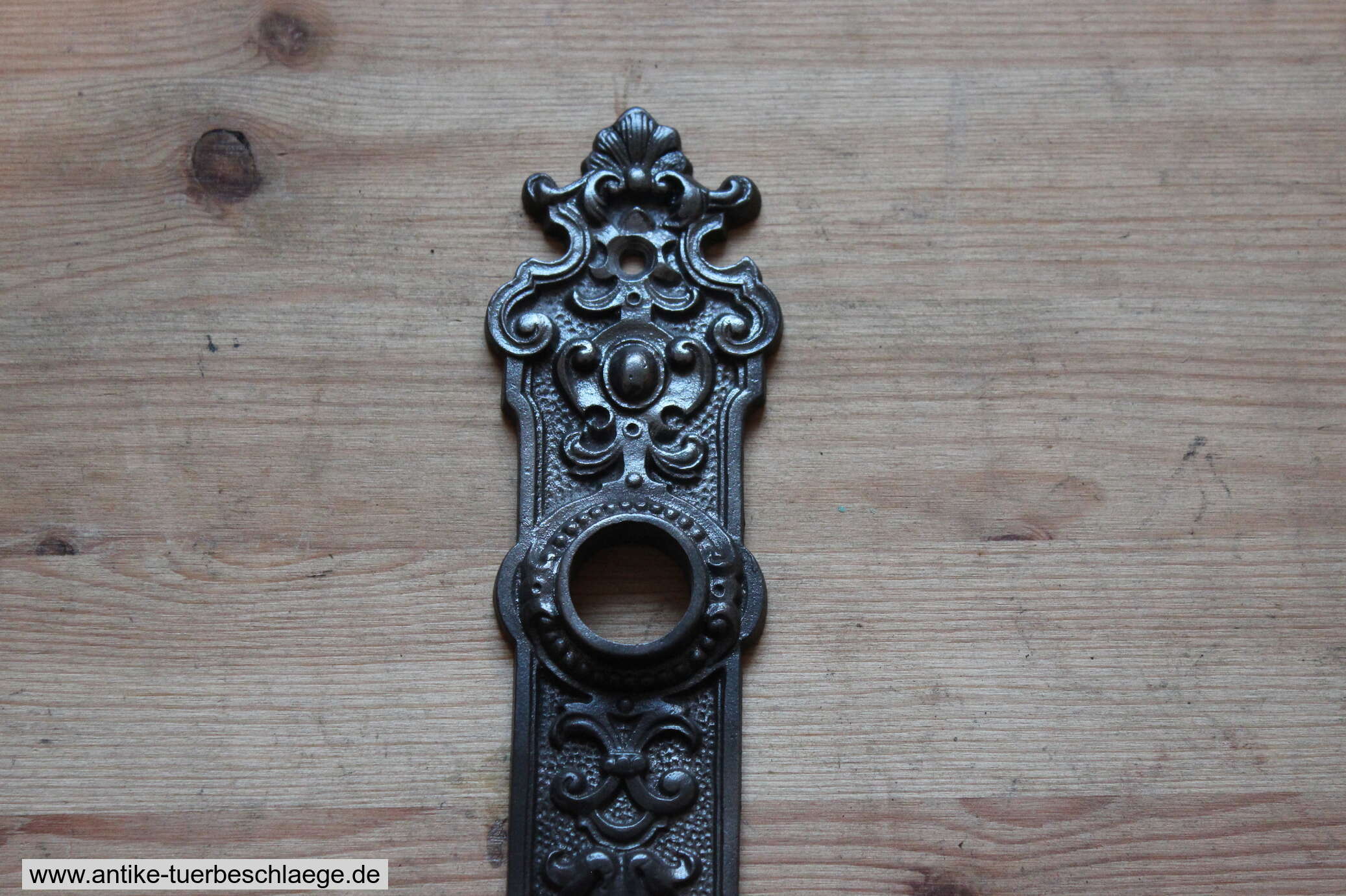 Antike Türklinke Türgriff Gründerzeit 1880 – Ansicht 2