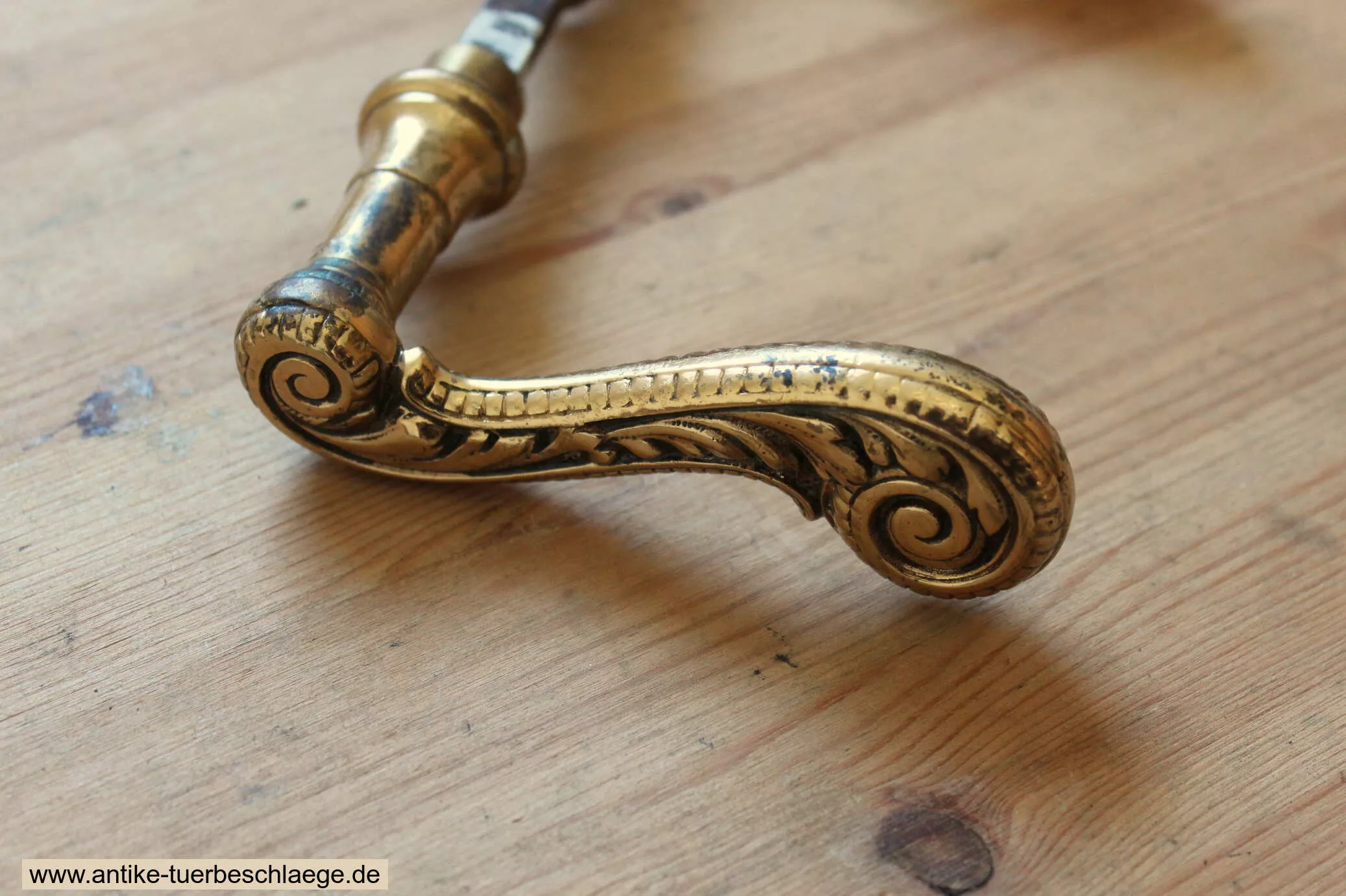 Seltene Gründerzeitgarnitur mit 72mm Lochabstand  ca. 1890 #1 – Ansicht 5