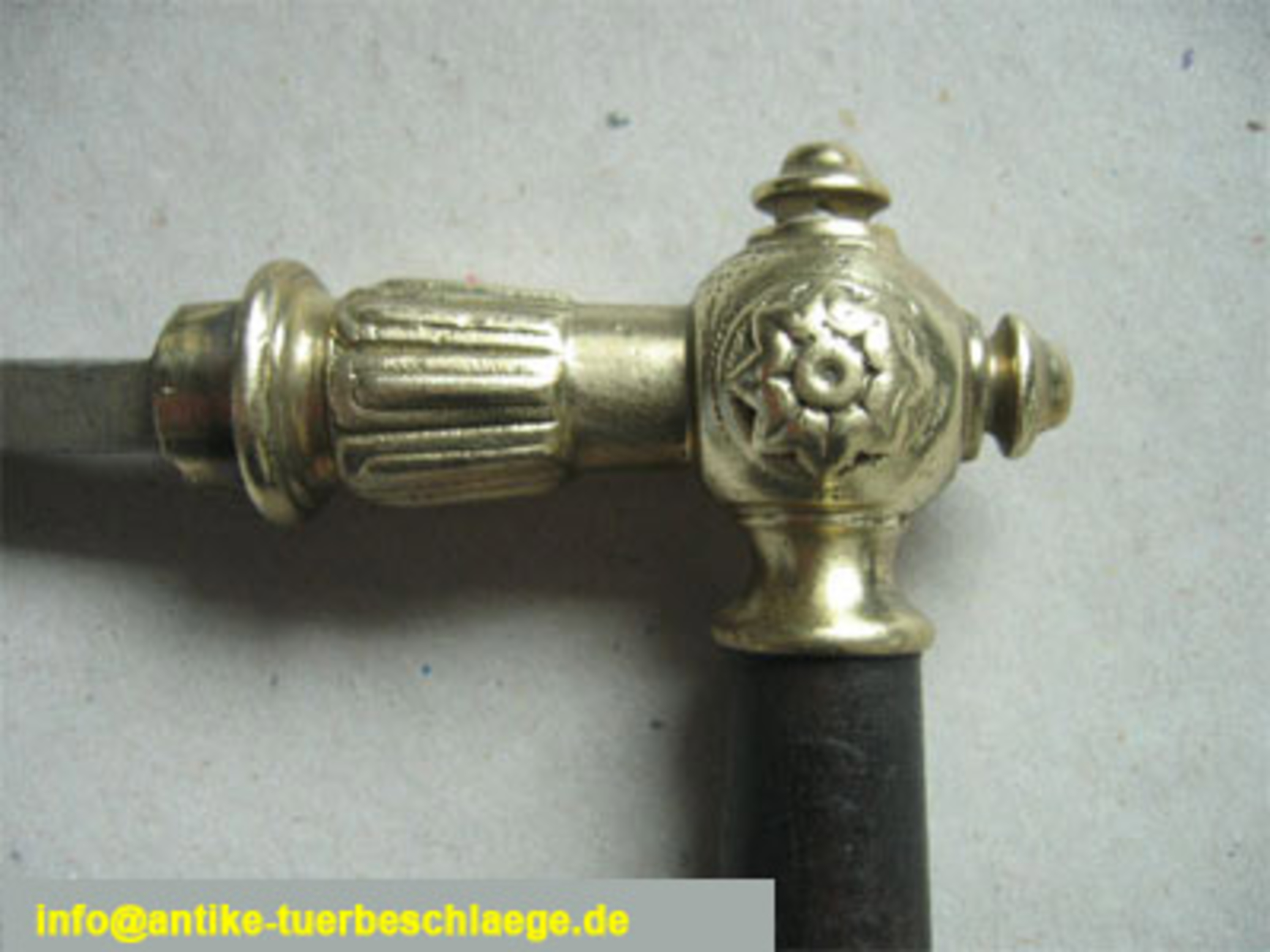 Antiker Haustürgriff aus der Gründerzeit / Barrock – Ansicht 5