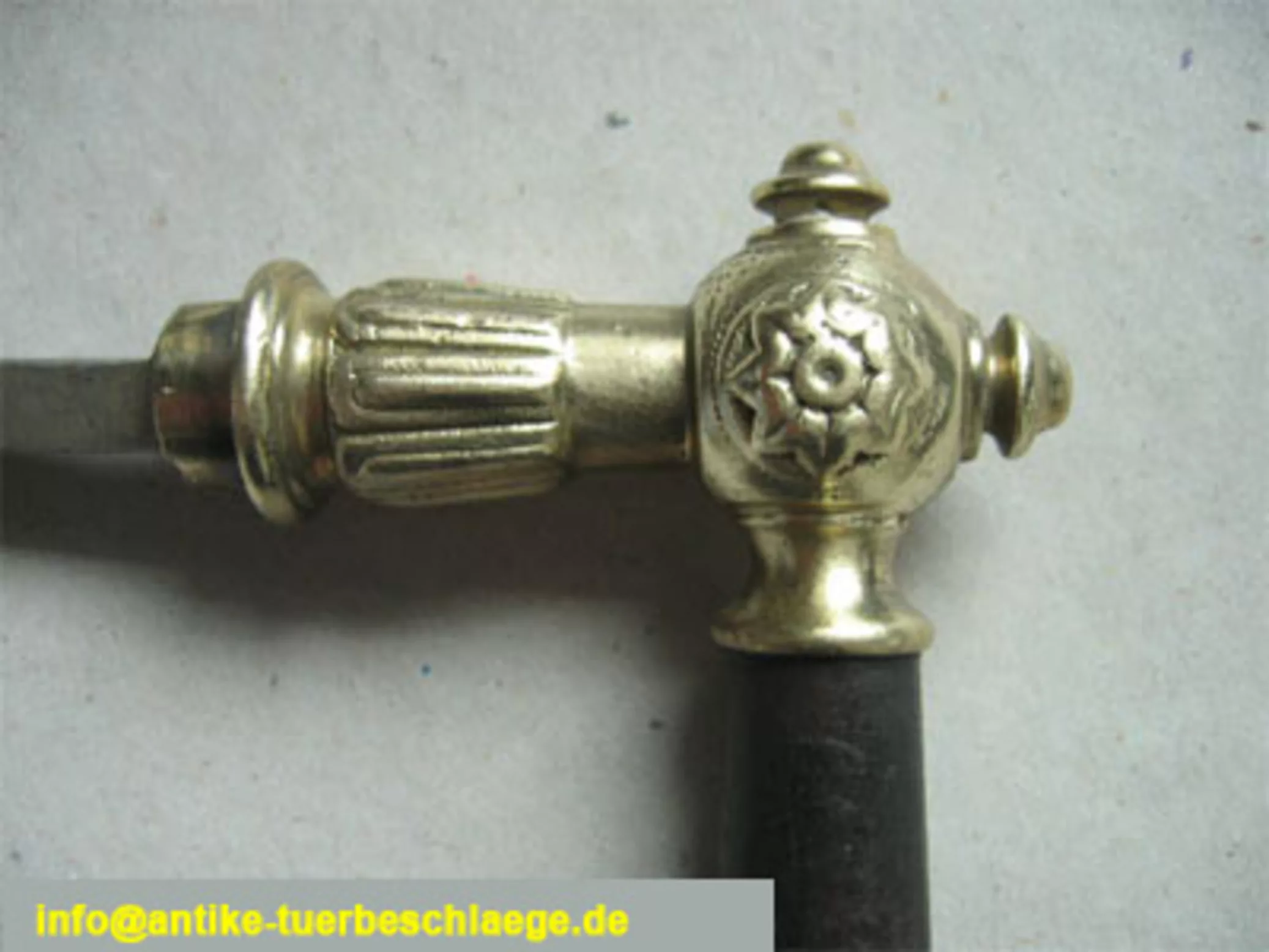 Antiker Haustürgriff aus der Gründerzeit / Barrock – Ansicht 5