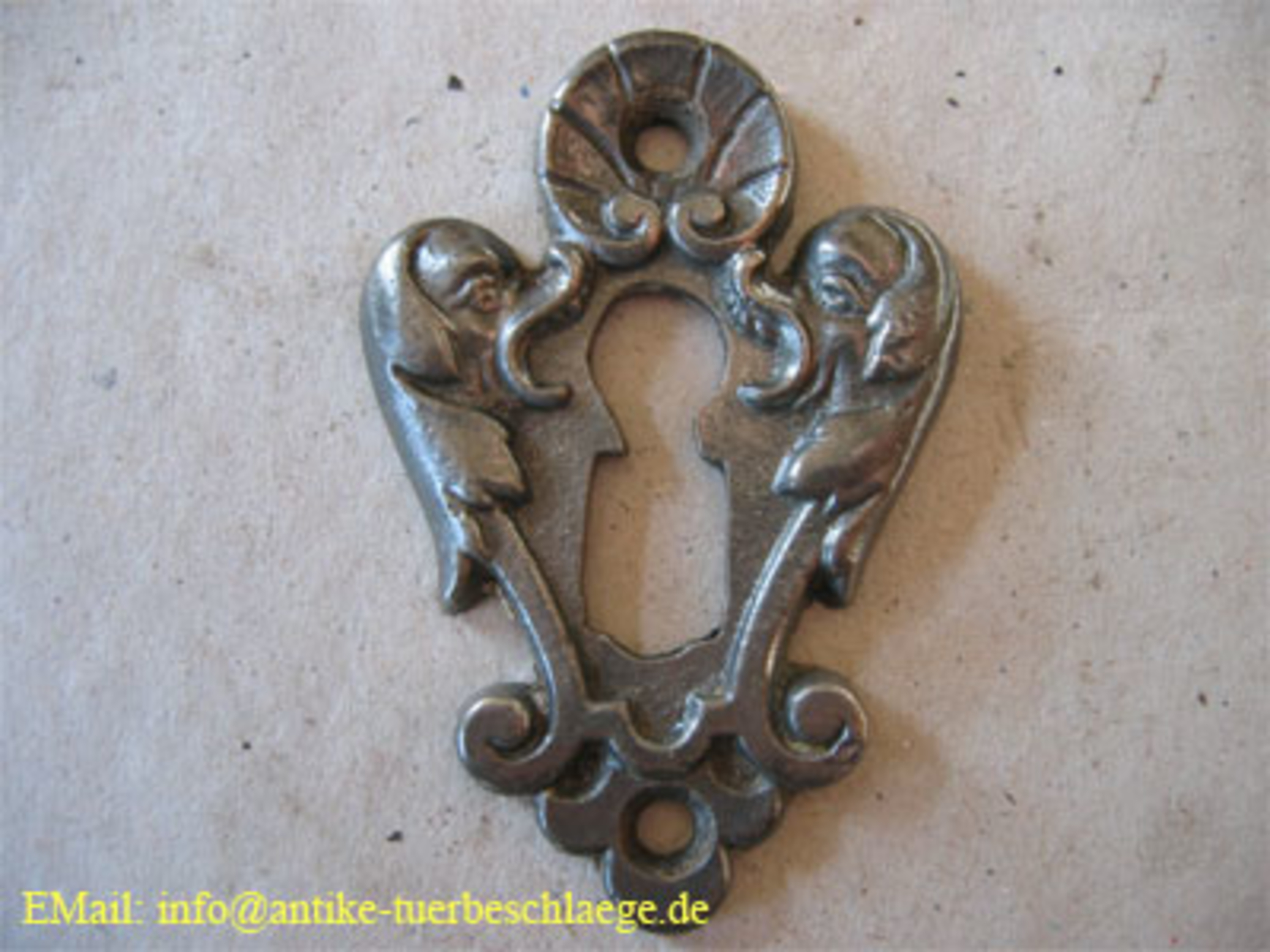 Alter Türbeschlag Gründerzeit – Ansicht 3