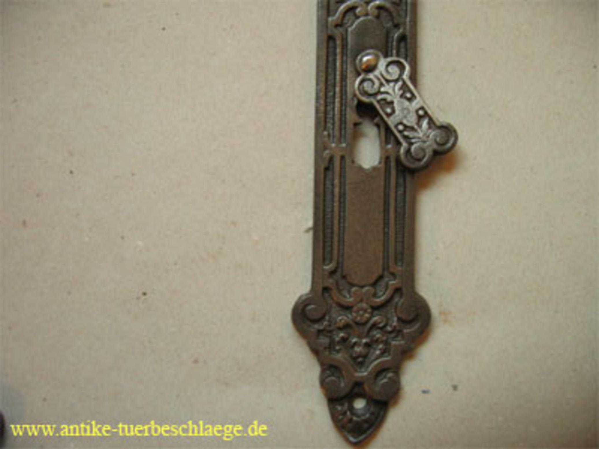 Alter Türbeschlag Gründerzeit – Ansicht 3