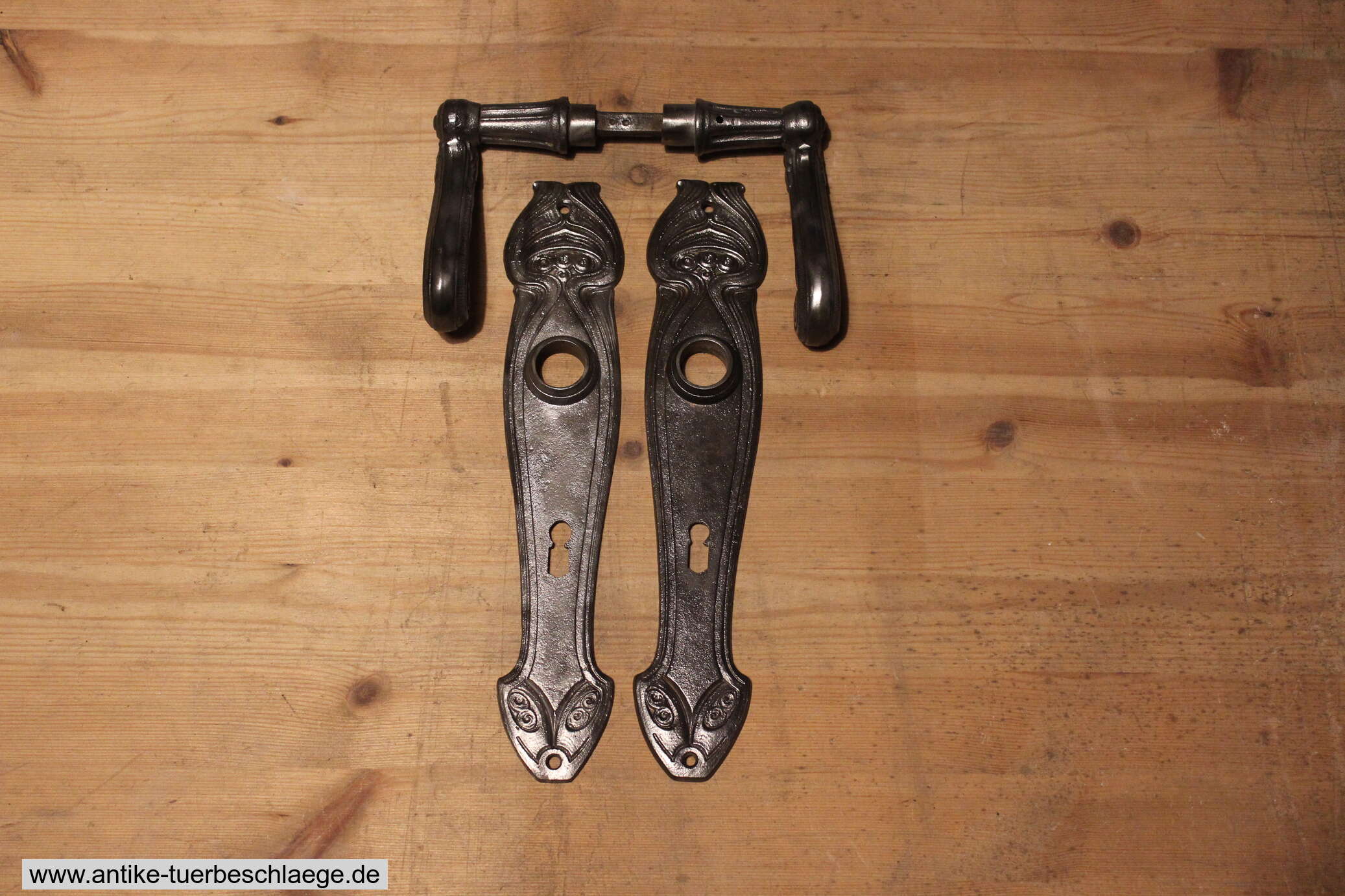 Traumhafte Jugendstiltürdrückergarnitur ca. 1915 – Ansicht 1