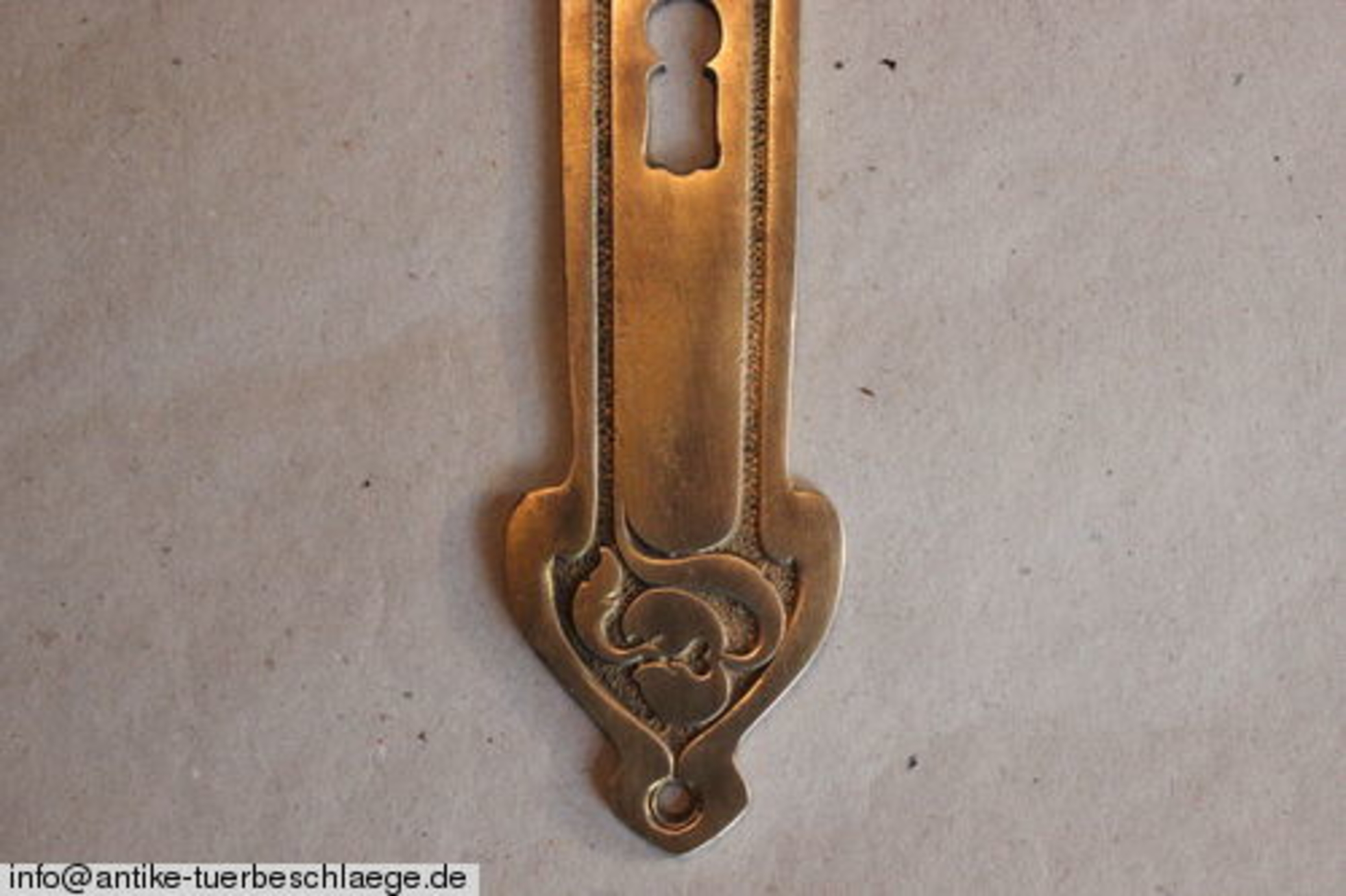 Antiker Jugendtil Türbeschlag ca. 1920 – Ansicht 3