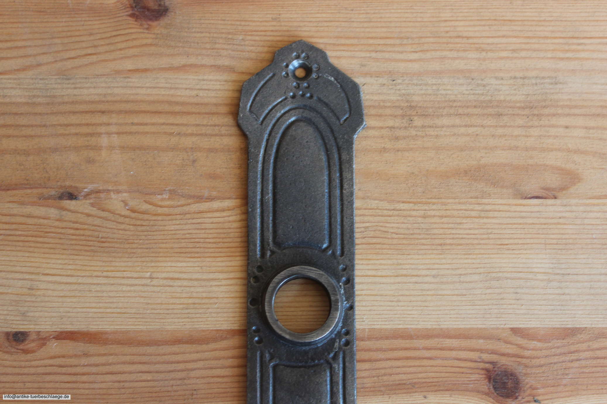 Historische Türdrückergarnitur strenger Jugendstil  (~1915) – Ansicht 2