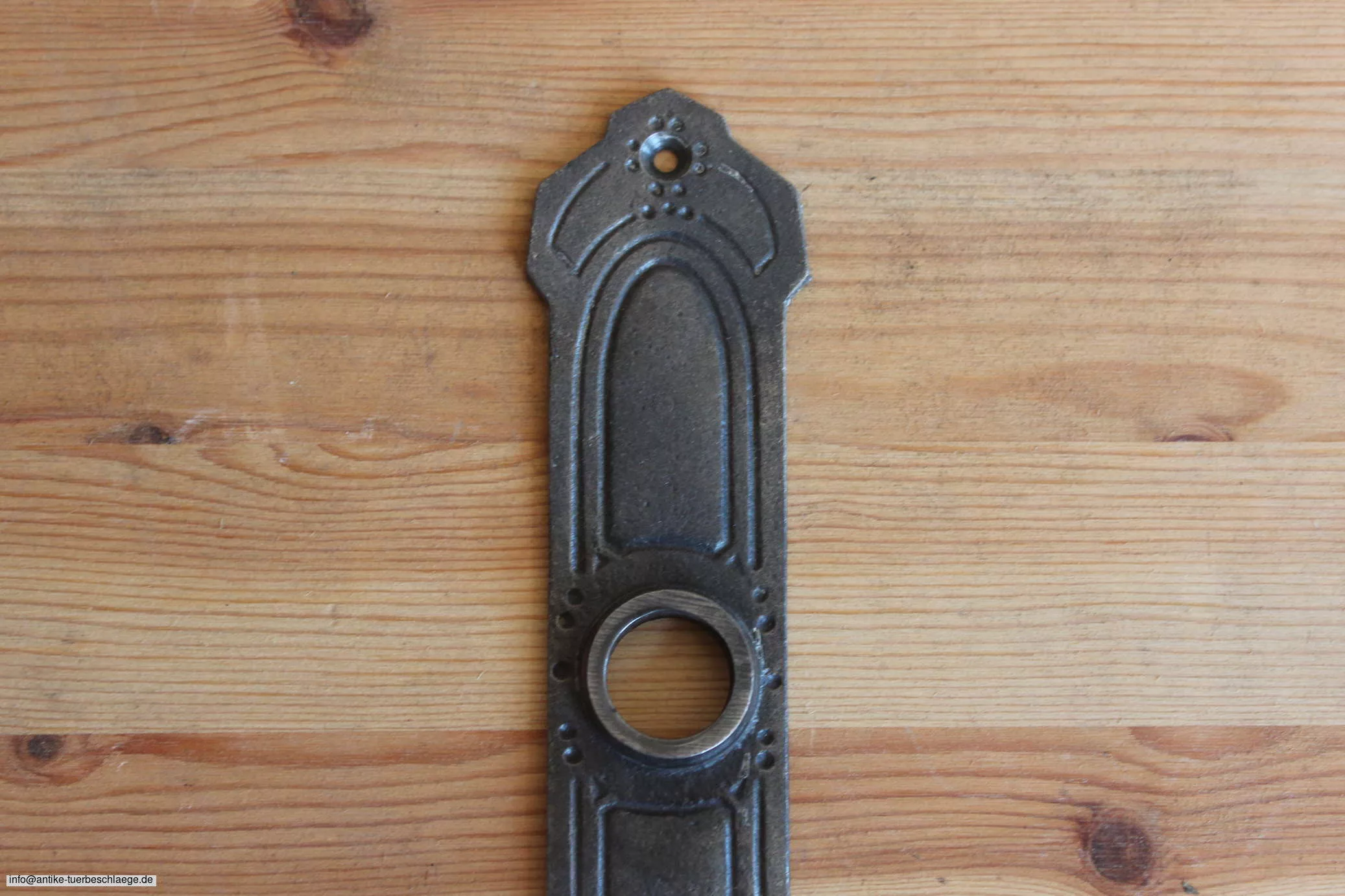 Historische Türdrückergarnitur strenger Jugendstil  (~1915) – Ansicht 2