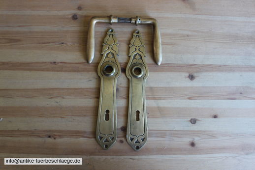 Antiker Türgriff  Jugendstil  (~1920)