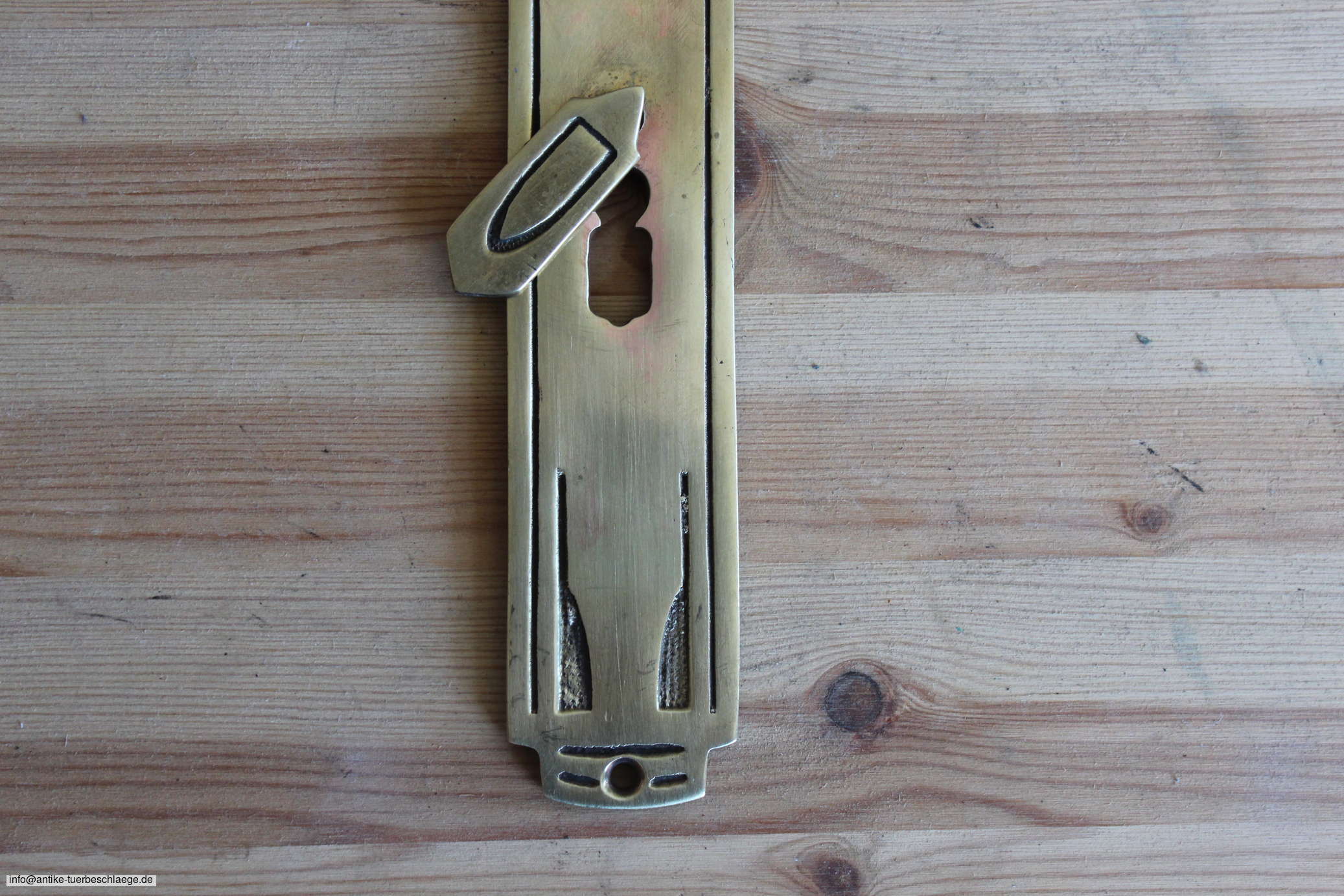 Antike Türbeschläge, antike Türklinke geometrisch Jugendstil  (~1910) – Ansicht 3