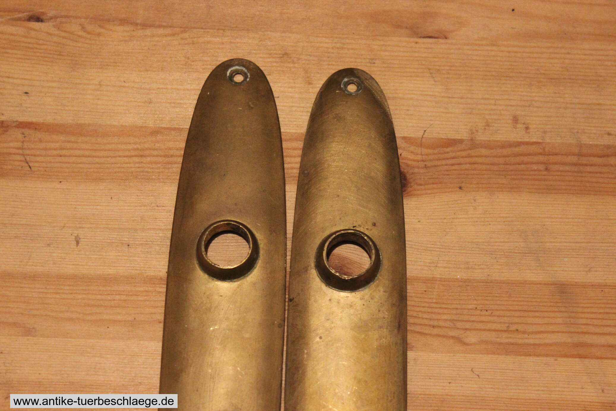 Antike Jugendstil Türklinke (schlicht, oval #2) – Ansicht 2