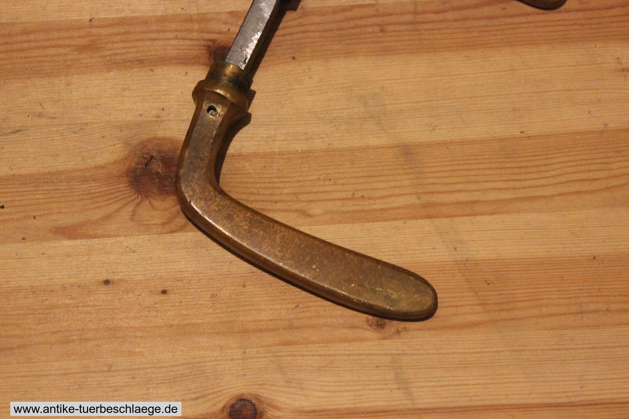 Antike Jugendstil Türklinke (schlicht, oval #2) – Ansicht 5