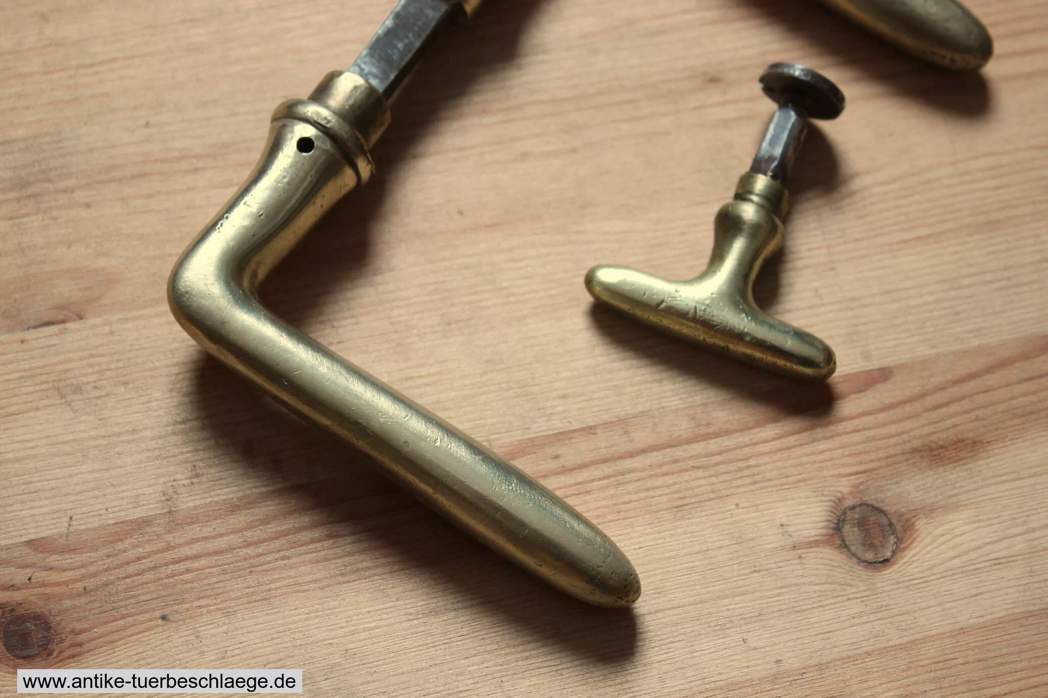 Türdrückergarnitur Jugendstil schlicht mit 72mm Lochabstand – Ansicht 5