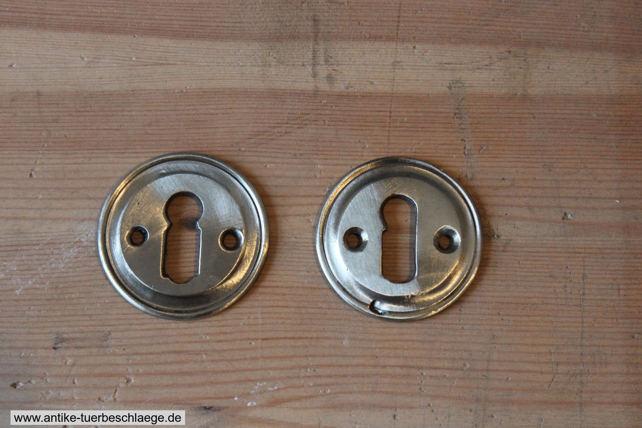 Antike Türklinke Jugendstil schlicht (Rosetten) vernickelt #1 – Ansicht 3