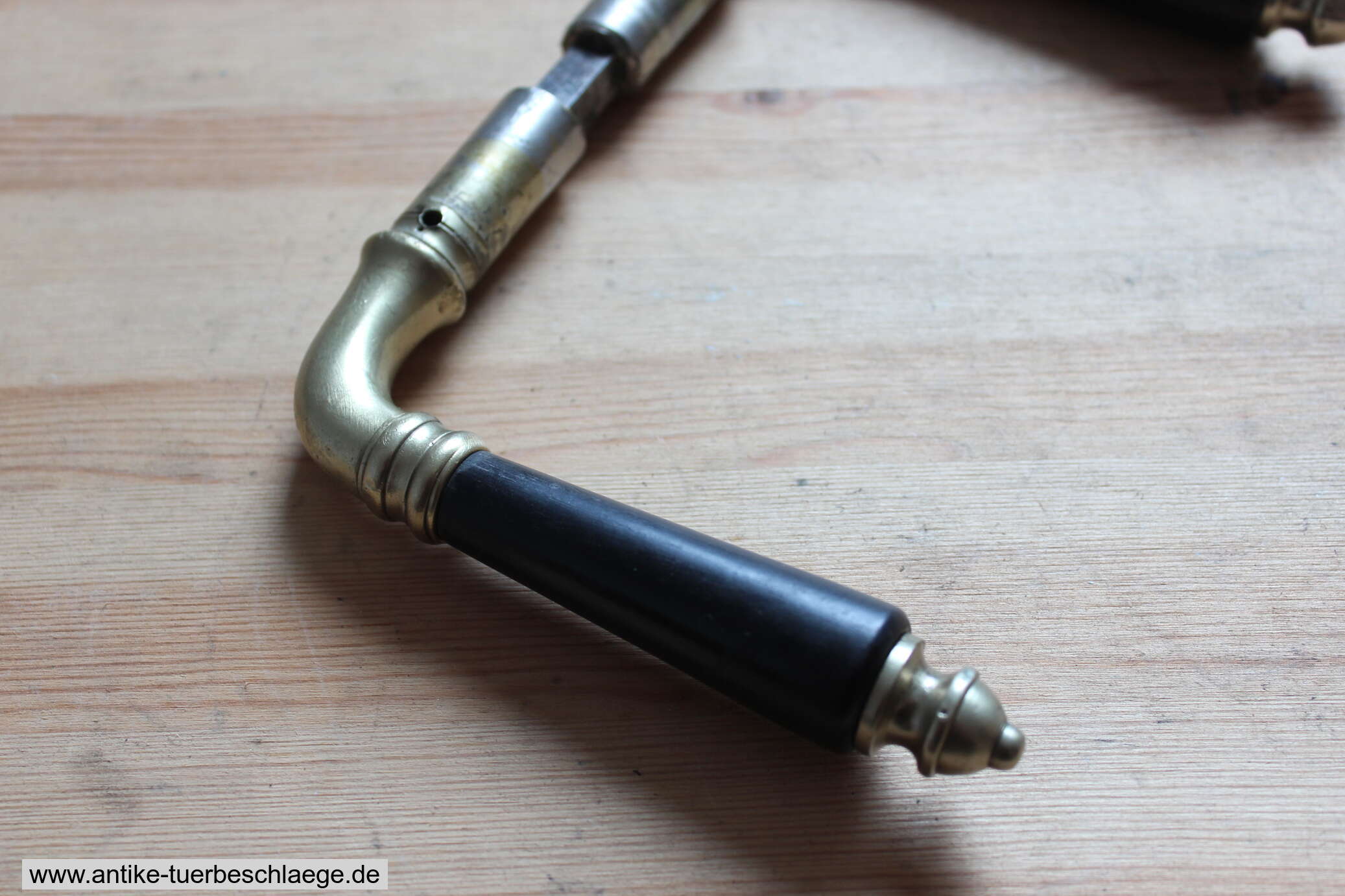 Florale Jugendstil Türdrücker (~1920) – Ansicht 5