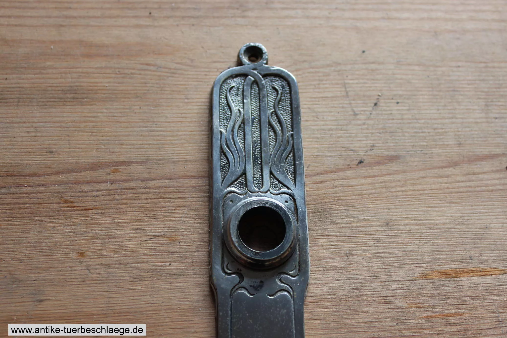 Geometrischer Jugendstil Türdrücker 1915 – Ansicht 2