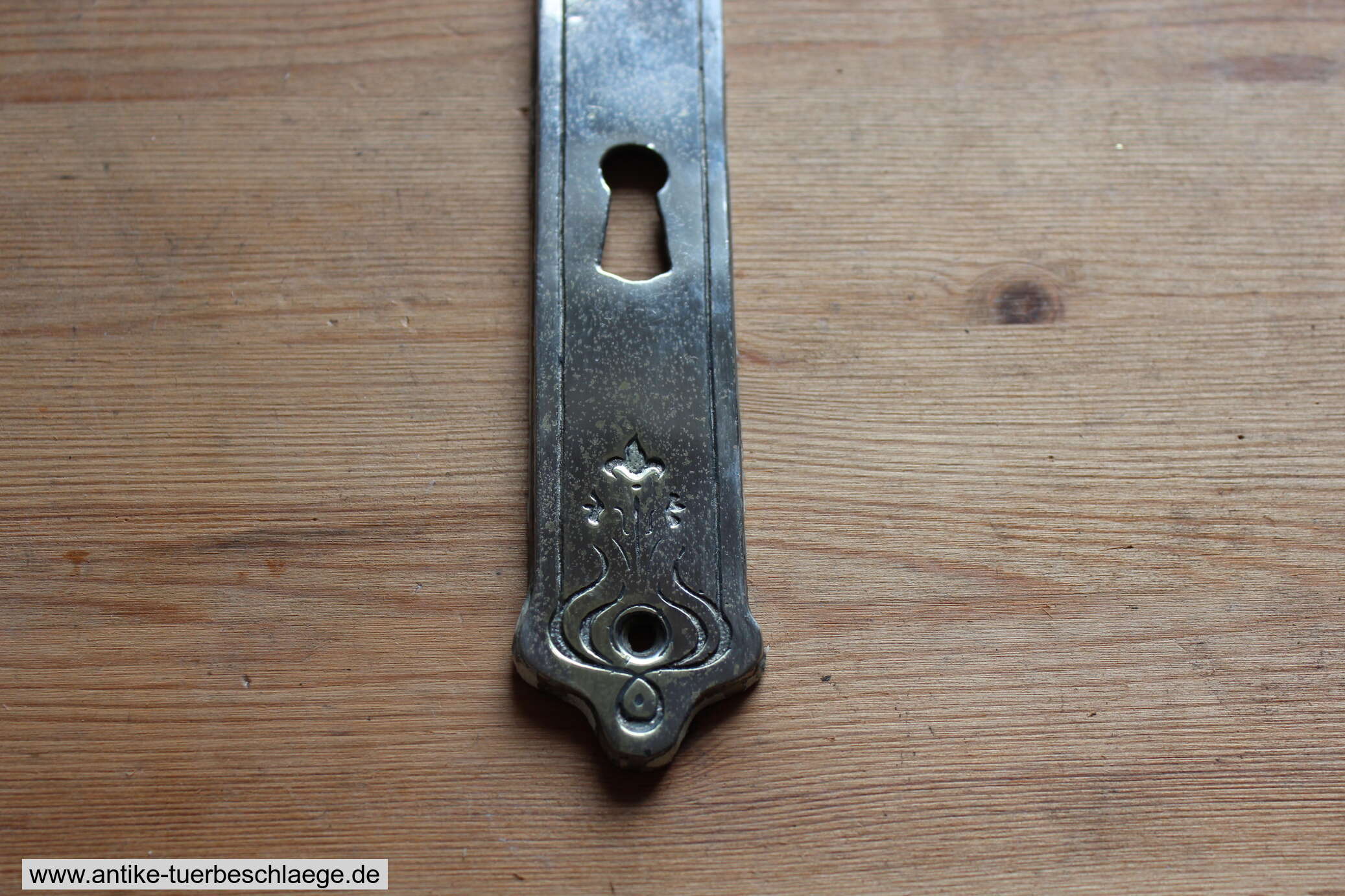 Geometrischer Jugendstil Türdrücker 1915 – Ansicht 3