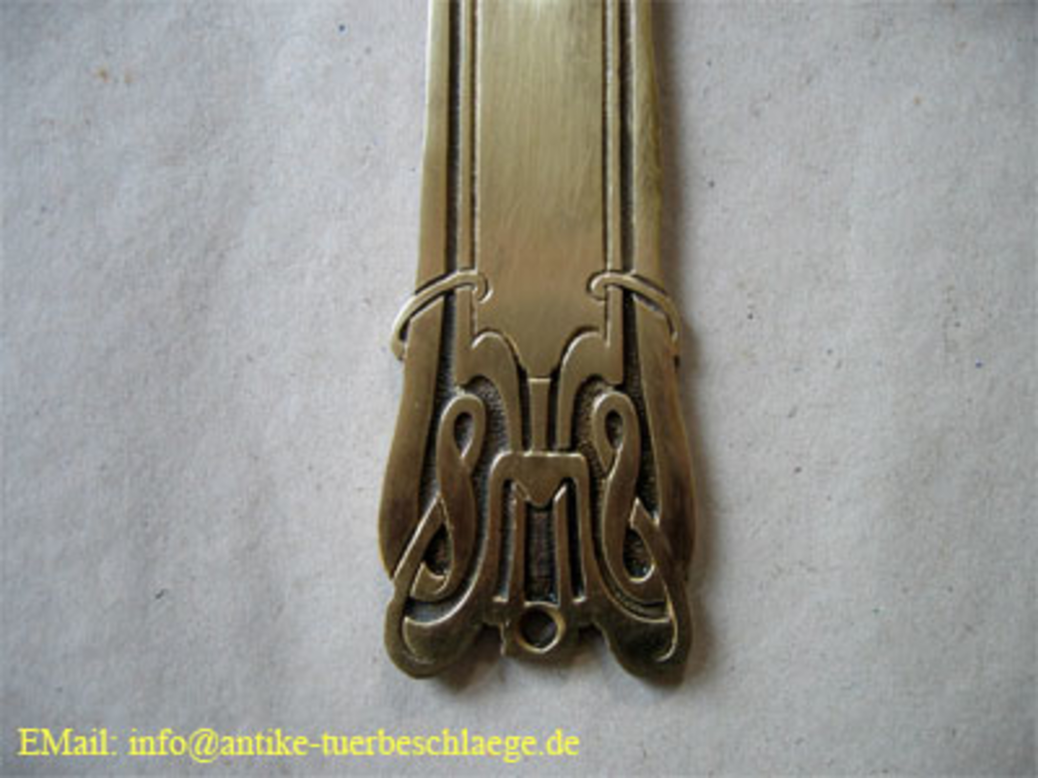 Traumhafter Türbeschlag Messing antik (hergestellt ca. 1920) – Ansicht 3