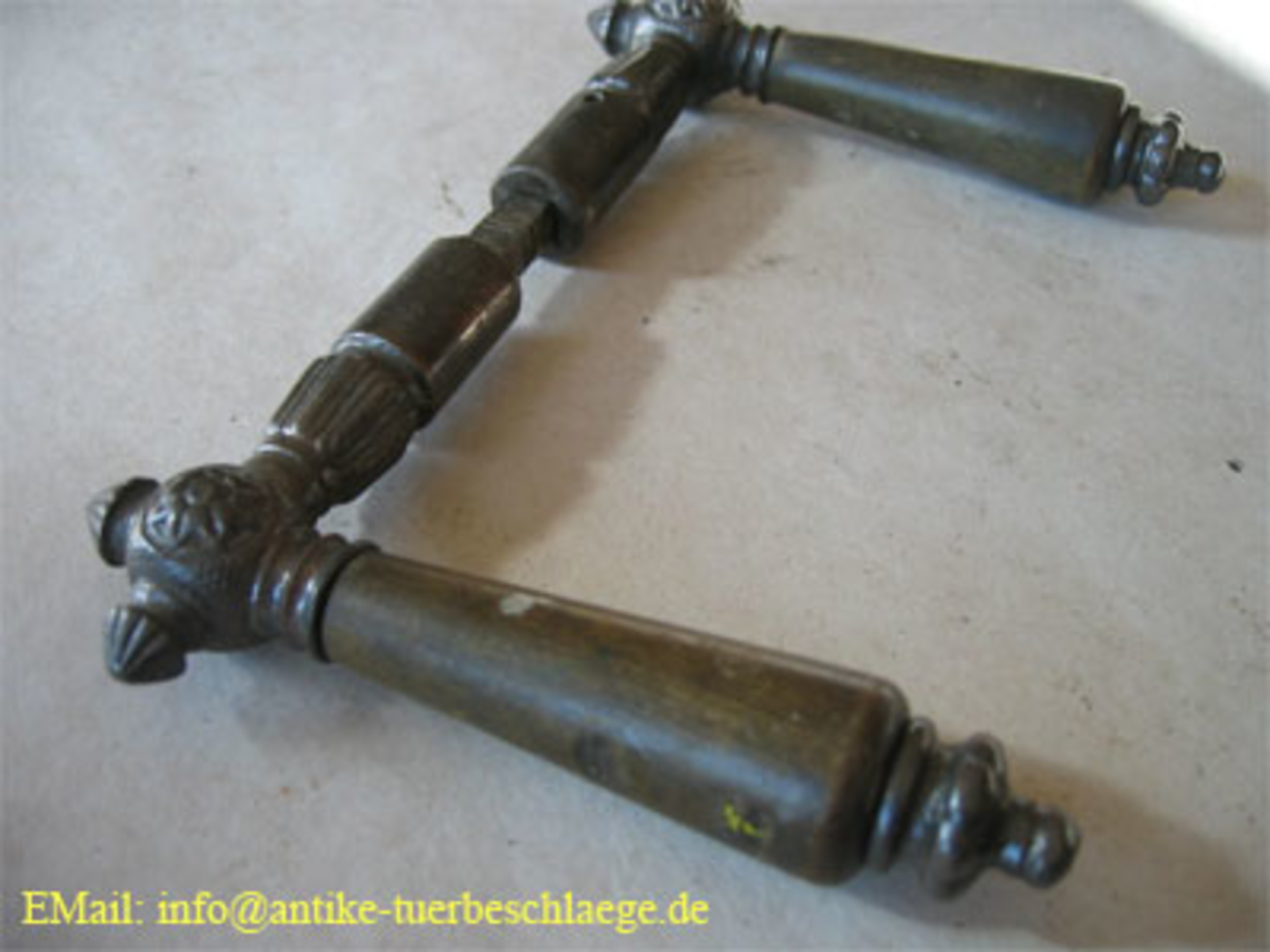 Jugendstil Türklinke, schlicht aus Gusseisen (um 1920) – Ansicht 5