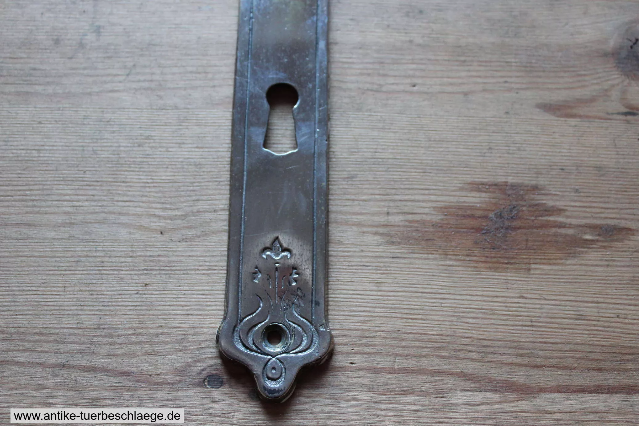 Antike Jugendstilgarnitur ca. 1920 – Messing vernickelt, 7,2 cm (DIN) – Ansicht 3