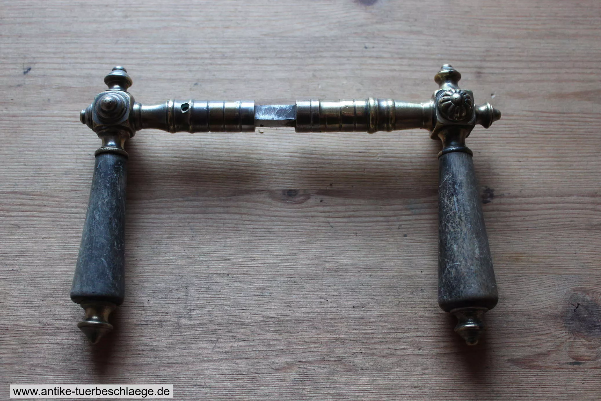 Antike Jugendstilgarnitur ca. 1920 – Messing vernickelt, 7,2 cm (DIN) – Ansicht 4
