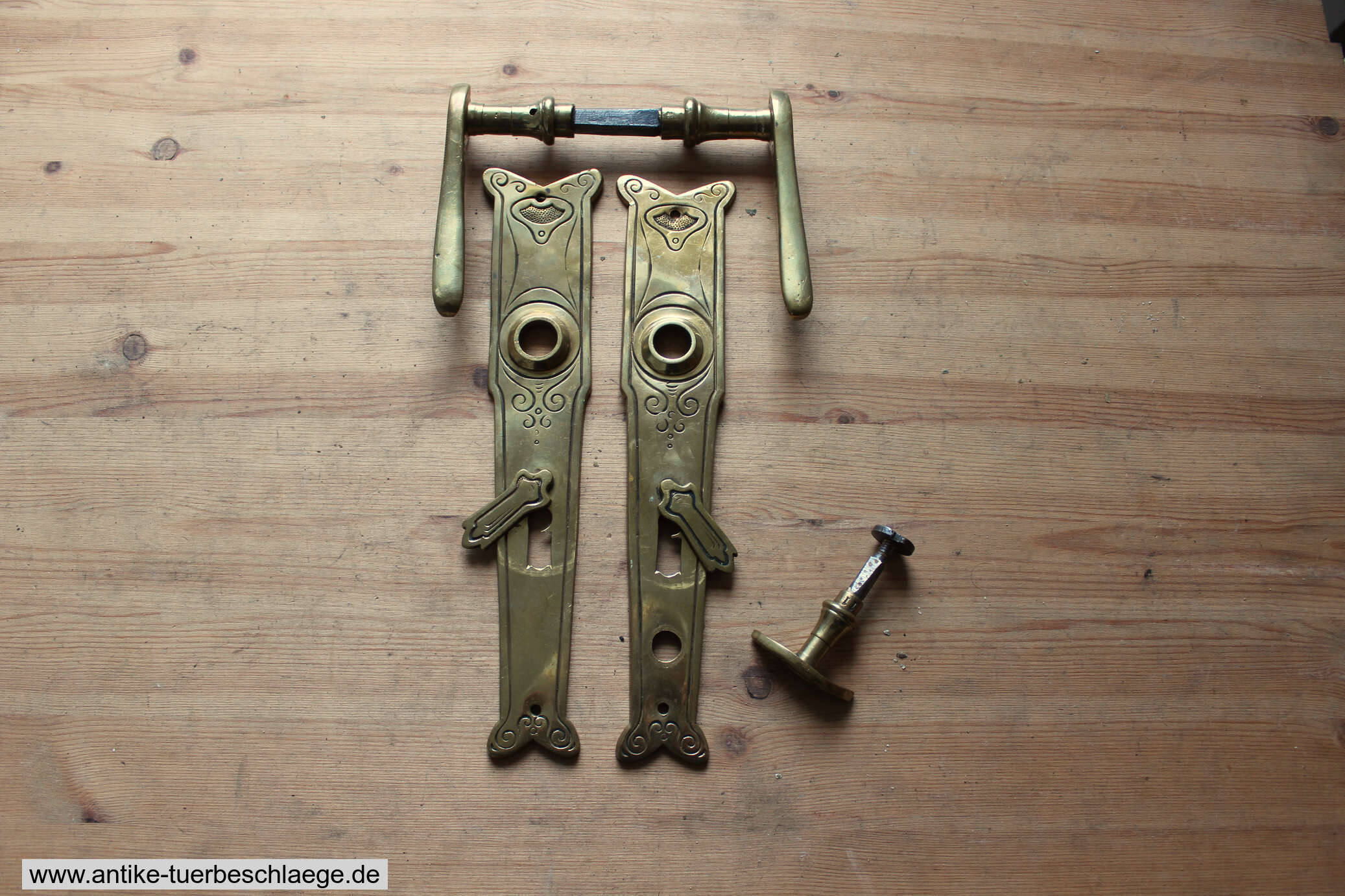 Antiker Türdrücker Jugendstil 1920 – Ansicht 1